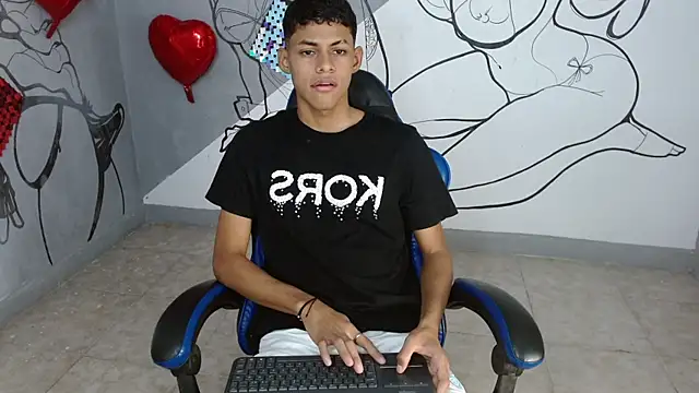 deivid bigcock1 online show from September 2025 12:14:01 AM