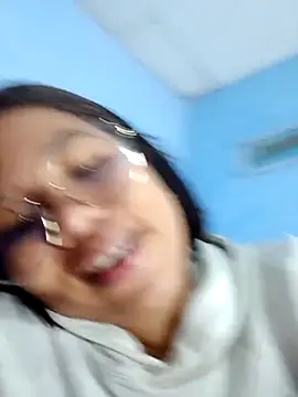 Snapshot of little_onixx chatting on October 2025 12:01:02 PM little onixx online show from October 2025 12:01:02 PM