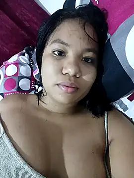 Snapshot of little_onixx chatting on February 2026 10:35:01 AM little onixx online show from February 2026 10:35:01 AM