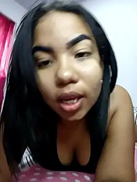 Snapshot of little_onixx chatting on March 2026 03:40:02 PM little onixx online show from March 2026 03:40:02 PM