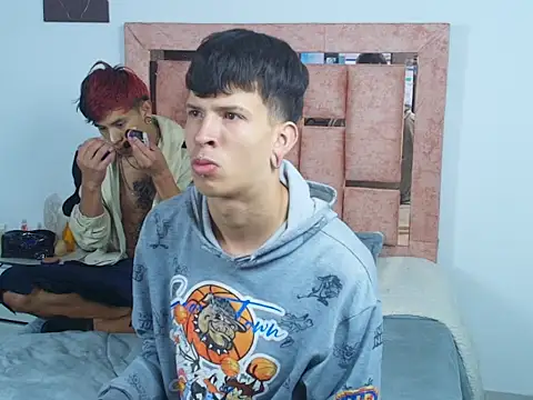 DemianSalvatore online show from December 2025 08:16:02 PM