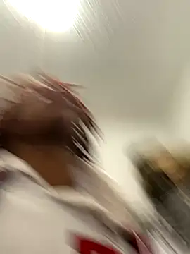 Snapshot of Zayinc chatting on October 2025 05:13:02 PM Zayinc online show from October 2025 05:13:02 PM