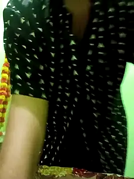 Snapshot of sanaya_3 chatting on February 2026 02:08:02 AM sanaya 3 online show from February 2026 02:08:02 AM