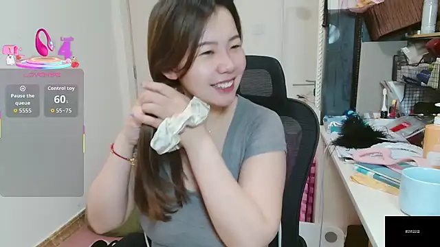 sallycui online show from May 2026 11:01:02 PM