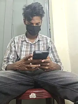 Snapshot of crish09 chatting on July 2026 10:32:02 AM crish09 online show from July 2026 10:32:02 AM