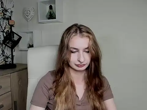 NinaBlond1 online show from October 2025 05:49:02 AM