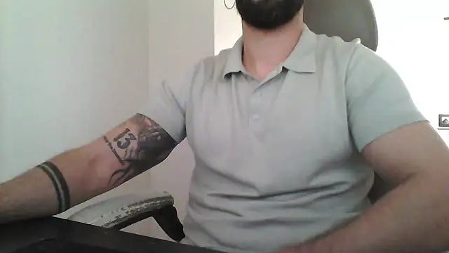 Snapshot of yourfantasy777 chatting on March 2026 03:17:01 PM yourfantasy777 online show from March 2026 03:17:01 PM