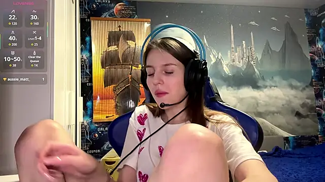 Elira Breeze online show from February 2026 05:03:02 PM