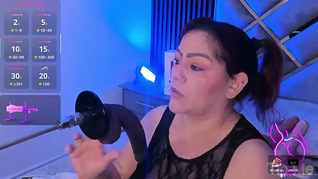 Aliyahsstone online show from November 2025 03:52:01 AM