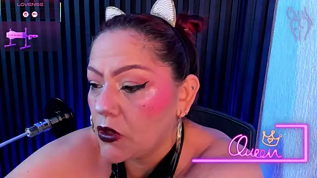 Aliyahsstone online show from February 2026 12:32:02 PM