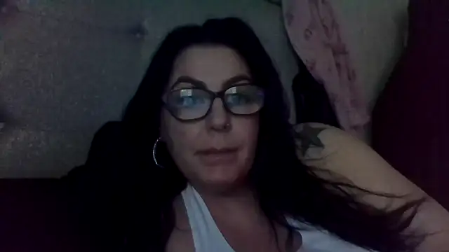 Snapshot of Rileyxxx69 chatting on May 2026 10:50:03 PM Rileyxxx69 online show from May 2026 10:50:03 PM
