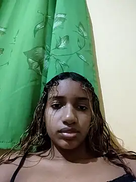 Barbiefox24 online show from October 2025 08:14:01 AM