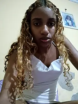 Barbiefox24 online show from May 2026 04:30:02 AM