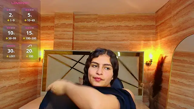 Snapshot of dany_r_ chatting on October 2025 01:42:02 PM dany r online show from October 2025 01:42:02 PM