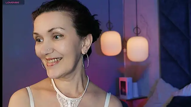 Snapshot of Irene_Marlow chatting on May 2026 07:48:02 AM Irene Marlow online show from May 2026 07:48:02 AM