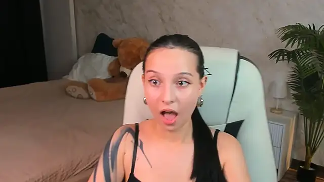 Snapshot of StarlitFairy chatting on September 2025 05:27:01 PM StarlitFairy online show from September 2025 05:27:01 PM