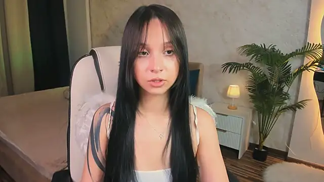 Snapshot of StarlitFairy chatting on September 2025 10:20:01 AM StarlitFairy online show from September 2025 10:20:01 AM