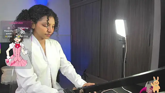 natalia blue online show from October 2025 03:13:01 PM