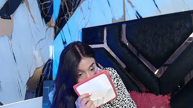 ladymooncs online show from May 2026 09:23:02 PM