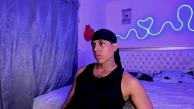 Snapshot of Glader31 chatting on September 2025 10:04:02 PM Glader31 online show from September 2025 10:04:02 PM