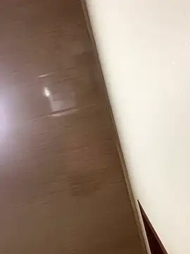 Aphrill online show from November 2025 08:51:01 PM