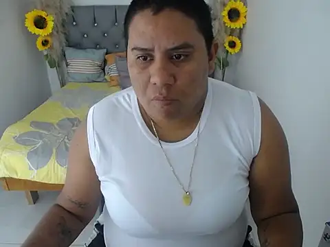 hotlesby valery online show from March 2026 12:00:02 PM