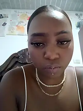 SaraGuzmann online show from February 2026 05:52:01 AM