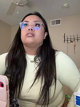 kiaradanielaxx online show from February 2026 09:44:02 PM