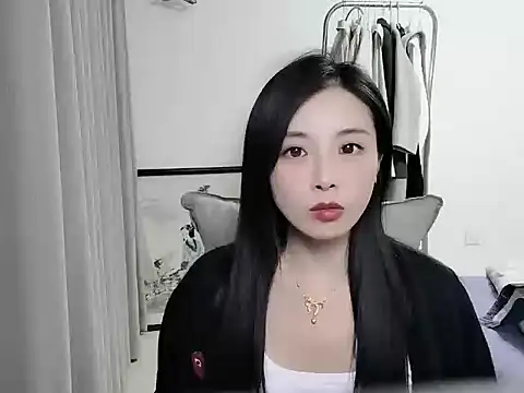 Mien-MM online show from October 2025 01:45:02 PM