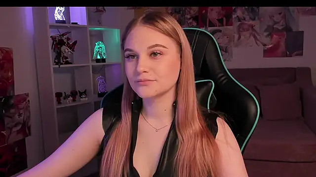 AriaWell online show from November 2025 06:14:01 PM