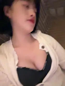 Tramy xx online show from October 2025 03:18:02 AM