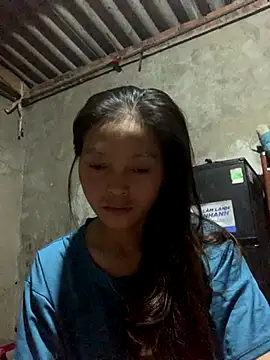 Halyy xx online show from September 2025 10:37:02 PM