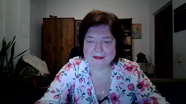 Violet Pulse online show from January 2026 07:28:02 PM