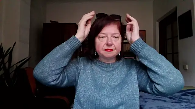 Violet Pulse online show from April 2026 11:38:01 AM