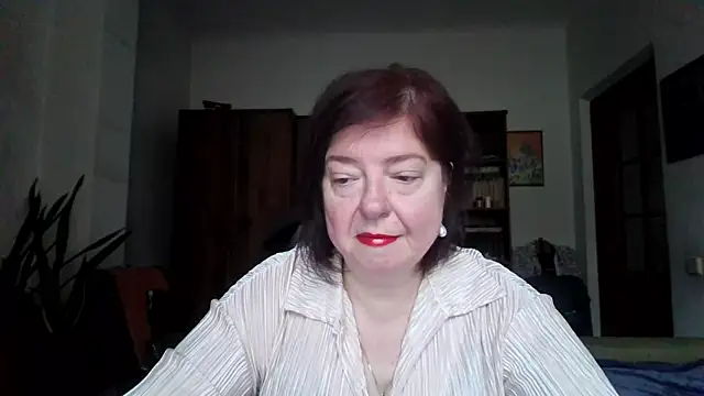 Snapshot of Violet_Pulse chatting on April 2026 08:01:01 AM Violet Pulse online show from April 2026 08:01:01 AM