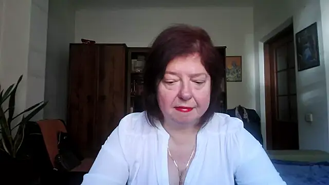 Snapshot of Violet_Pulse chatting on May 2026 09:58:01 AM Violet Pulse online show from May 2026 09:58:01 AM