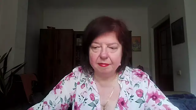Snapshot of Violet_Pulse chatting on May 2026 08:55:02 AM Violet Pulse online show from May 2026 08:55:02 AM