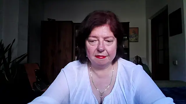 Snapshot of Violet_Pulse chatting on May 2026 01:29:02 PM Violet Pulse online show from May 2026 01:29:02 PM