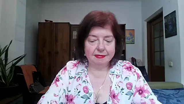 Snapshot of Violet_Pulse chatting on May 2026 12:54:01 PM Violet Pulse online show from May 2026 12:54:01 PM
