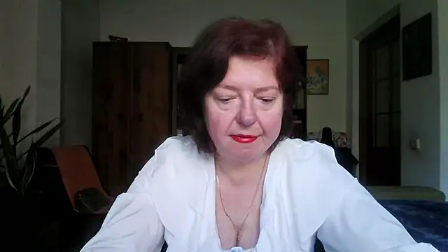 Snapshot of Violet_Pulse chatting on June 2026 12:29:01 PM Violet Pulse online show from June 2026 12:29:01 PM