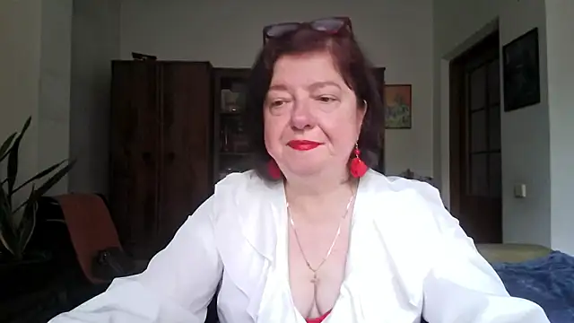 Snapshot of Violet_Pulse chatting on June 2026 08:58:02 AM Violet Pulse online show from June 2026 08:58:02 AM