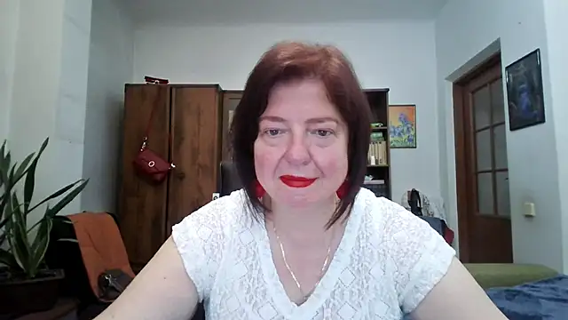 Snapshot of Violet_Pulse chatting on June 2026 12:36:02 PM Violet Pulse online show from June 2026 12:36:02 PM