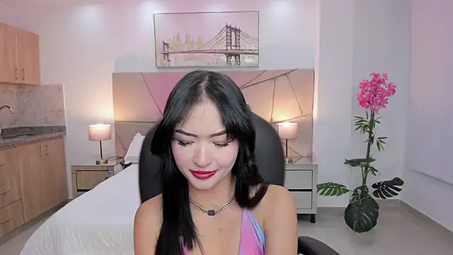 Alessia Yorks online show from October 2025 12:33:01 PM