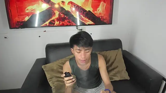 jayxxxlovescock online show from October 2025 04:24:02 PM