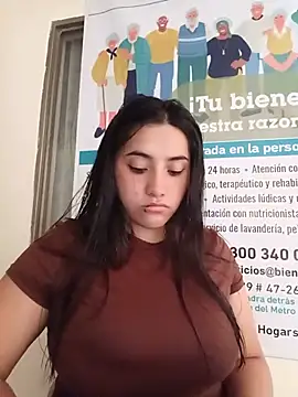 ANDREA-10  online show from May 2026 02:56:02 PM