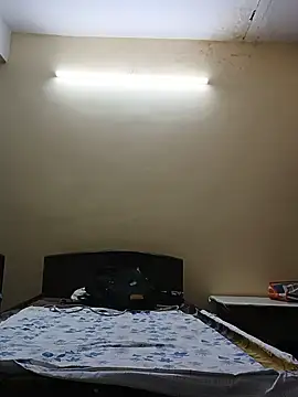 Snapshot of ROXX121 chatting on September 2025 03:19:02 AM ROXX121 online show from September 2025 03:19:02 AM