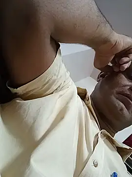 Snapshot of ROXX121 chatting on September 2025 07:00:01 AM ROXX121 online show from September 2025 07:00:01 AM