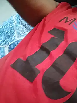 Snapshot of ROXX121 chatting on October 2025 03:27:01 AM ROXX121 online show from October 2025 03:27:01 AM