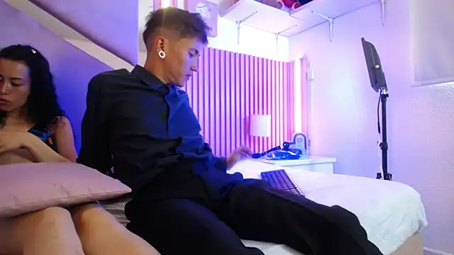 oblivionlove online show from September 2025 08:23:01 PM