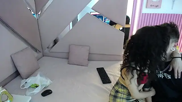 Snapshot of oblivionlove chatting on July 2026 09:43:01 PM oblivionlove online show from July 2026 09:43:01 PM